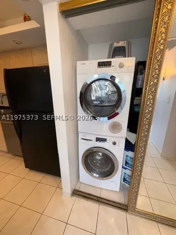 3180 S Ocean Drive Hallandale Beach FL 33009