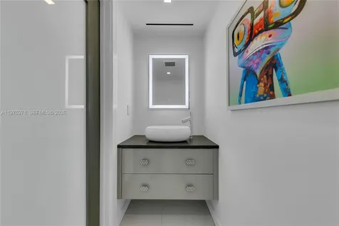 3535 S Ocean Drive Hollywood FL 33019