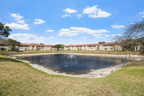 879 Twin Lakes Drive Coral Springs FL 33071