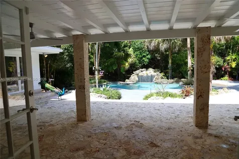 6065 SW 133rd Street Pinecrest FL 33156