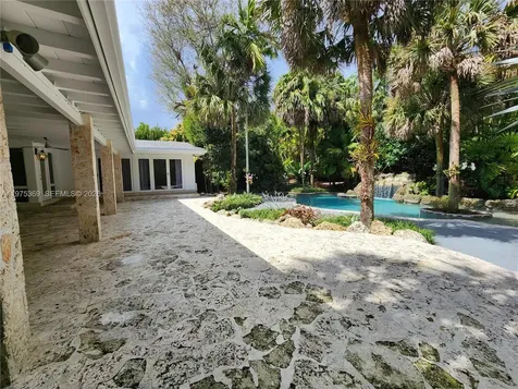 6065 SW 133rd Street Pinecrest FL 33156