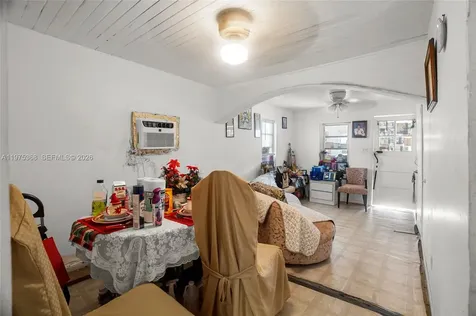1733 NW 66th Street Miami FL 33147