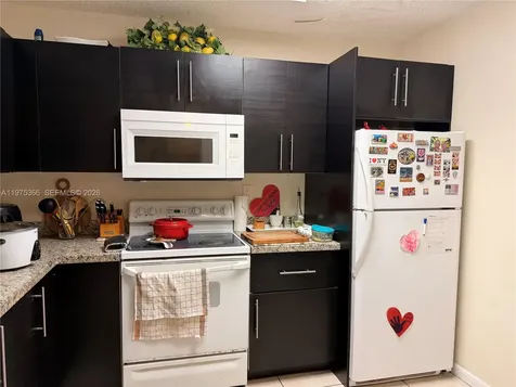 1800 SW 81st Avenue North Lauderdale FL 33068