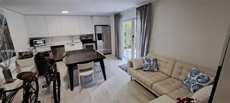 846 Michigan Avenue Miami Beach FL 33139