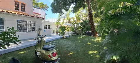 846 Michigan Avenue Miami Beach FL 33139