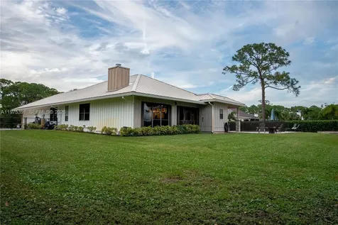 1872 SE Colony Way Jupiter FL 33478