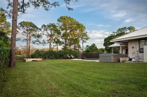 1872 SE Colony Way Jupiter FL 33478