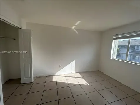 5655 NW 109th Avenue Doral FL 33178