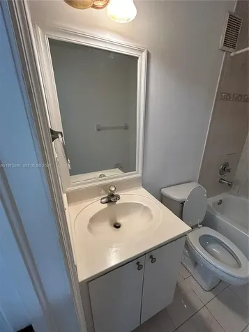 5655 NW 109th Avenue Doral FL 33178