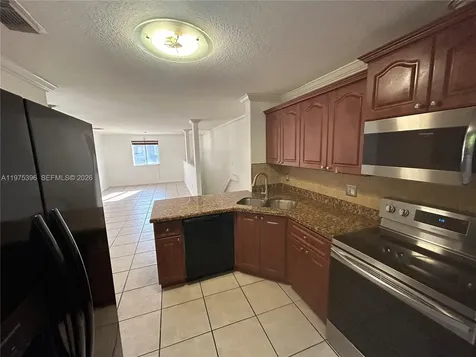 5655 NW 109th Avenue Doral FL 33178
