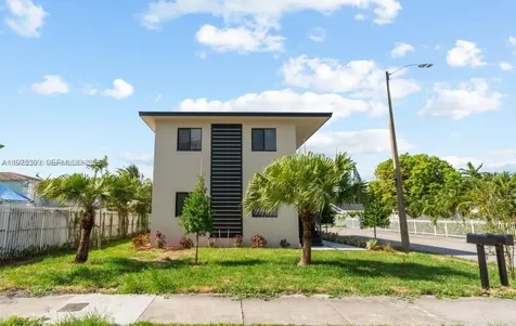 3712 NW 13th Place Miami FL 33142