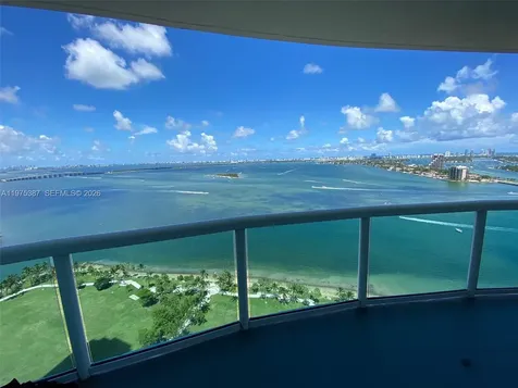 1800 N Bayshore Drive Miami FL 33132