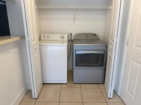 4201 W Mcnab Road Pompano Beach FL 33069