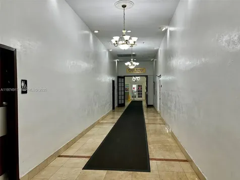 19201 Collins Avenue Sunny Isles Beach FL 33160