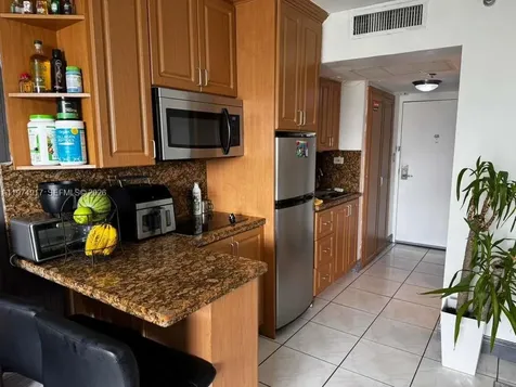 19201 Collins Avenue Sunny Isles Beach FL 33160