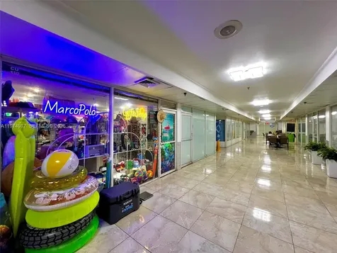 19201 Collins Avenue Sunny Isles Beach FL 33160