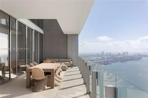 300 Biscayne Boulevard Way Miami FL 33131