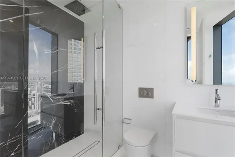 300 Biscayne Boulevard Way Miami FL 33131