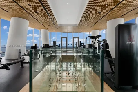 300 Biscayne Boulevard Way Miami FL 33131