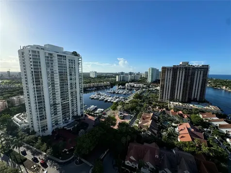 19355 Turnberry Way Aventura FL 33180