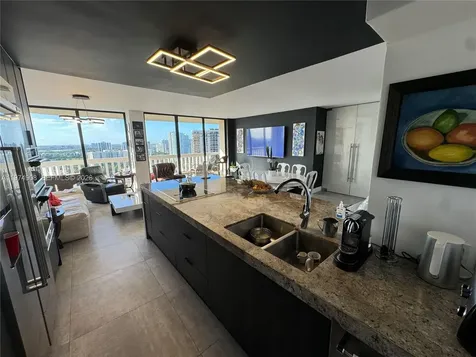 19355 Turnberry Way Aventura FL 33180