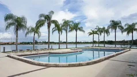 331 Ives Dairy Road Miami FL 33179