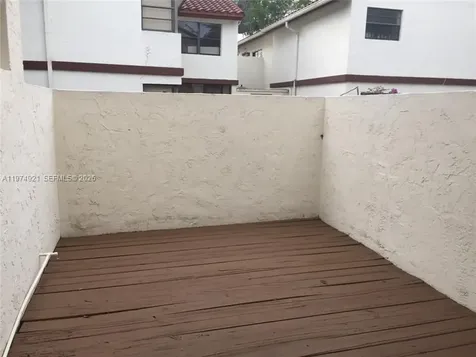 331 Ives Dairy Road Miami FL 33179
