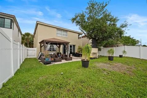 15562 SW 54th Court Miramar FL 33027