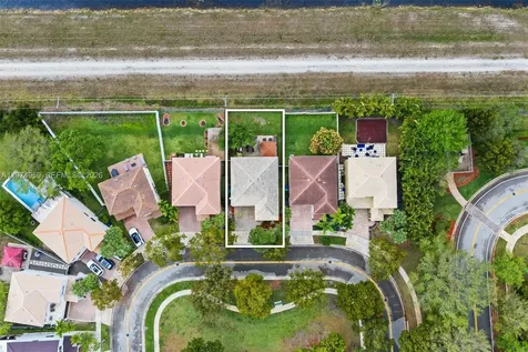 15562 SW 54th Court Miramar FL 33027