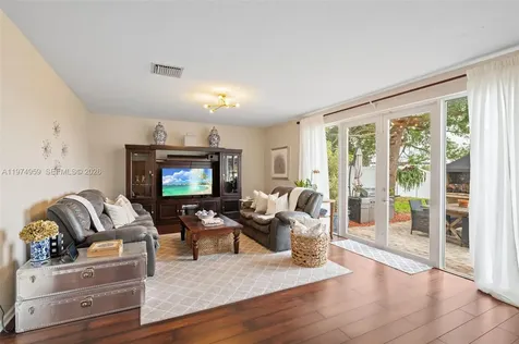 15562 SW 54th Court Miramar FL 33027