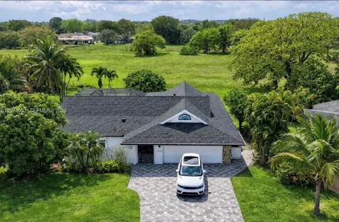 5706 Guava Drive Tamarac FL 33319