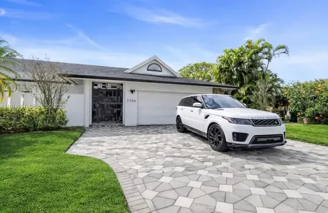5706 Guava Drive Tamarac FL 33319
