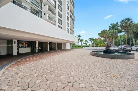 2333 Brickell Avenue Miami FL 33129