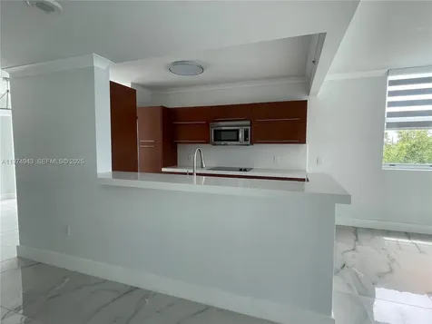 2681 N Flamingo Road Sunrise FL 33323