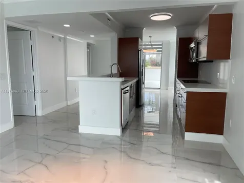 2681 N Flamingo Road Sunrise FL 33323