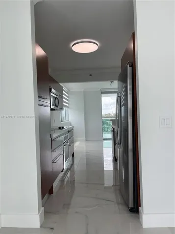 2681 N Flamingo Road Sunrise FL 33323
