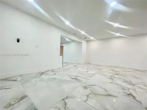 1649 NE 8th Avenue Fort Lauderdale FL 33305