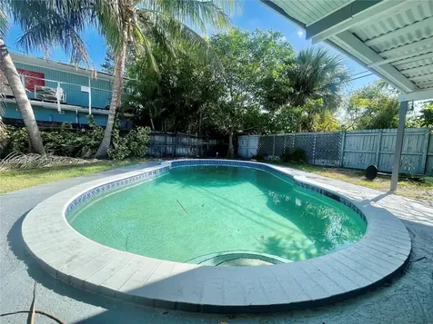 1649 NE 8th Avenue Fort Lauderdale FL 33305