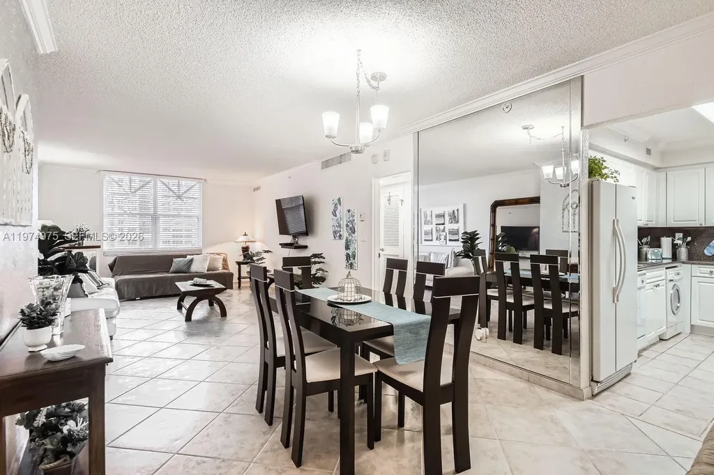 2501 S Ocean Drive Hollywood FL 33019