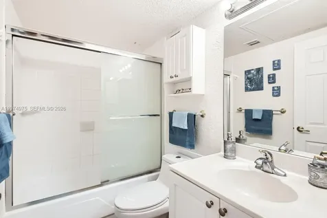 2501 S Ocean Drive Hollywood FL 33019