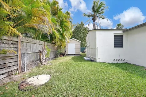 1021 NE 82nd Terrace Miami FL 33138