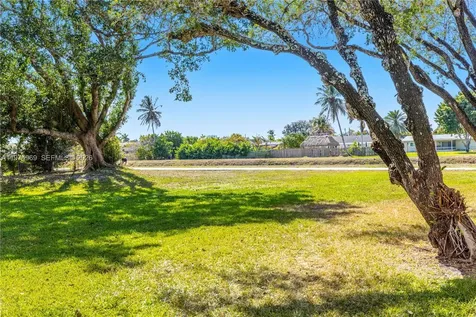 11180 NW 35th Street Sunrise FL 33351