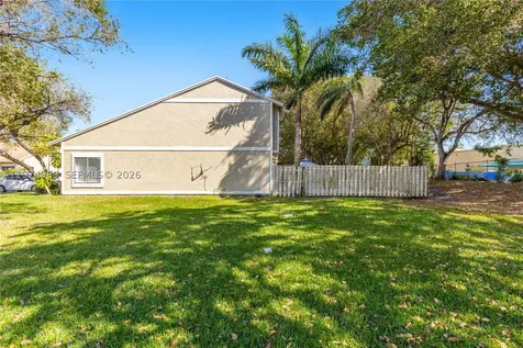 11180 NW 35th Street Sunrise FL 33351