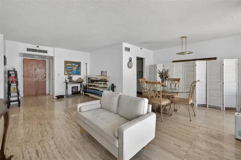 19355 Turnberry Way Aventura FL 33180