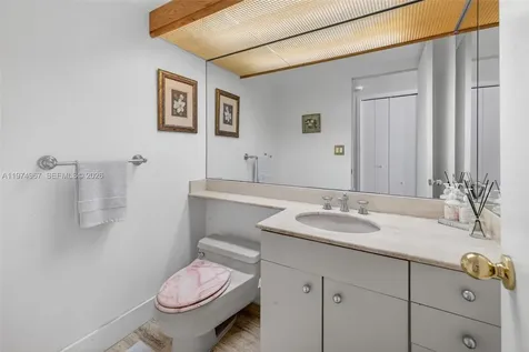 19355 Turnberry Way Aventura FL 33180