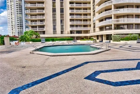 19355 Turnberry Way Aventura FL 33180