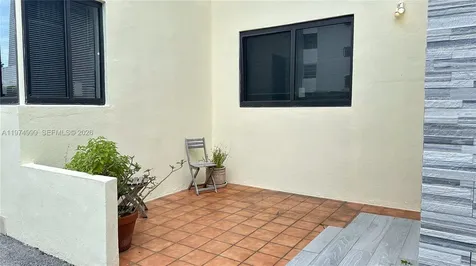 320 SW 29th Road Miami FL 33129