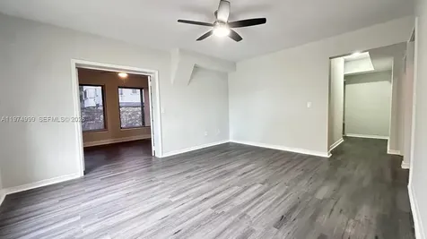 320 SW 29th Road Miami FL 33129