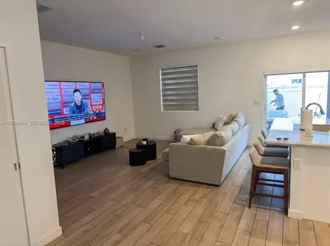 1842 SE 7th Terrace Homestead FL 33034