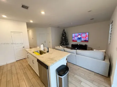 1842 SE 7th Terrace Homestead FL 33034